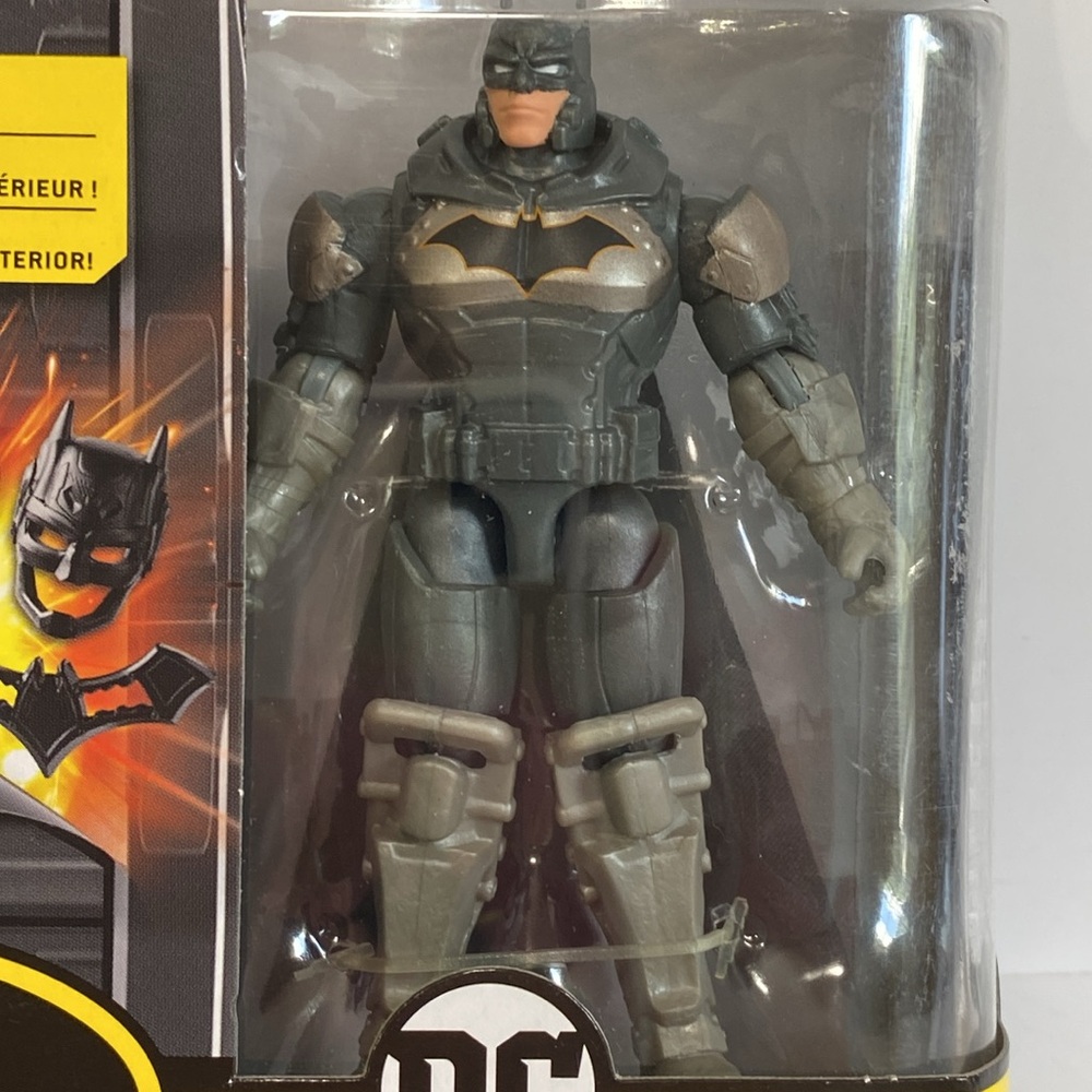 DC BATMAN THE CAPED CRUSADER - Picture 3 of 15